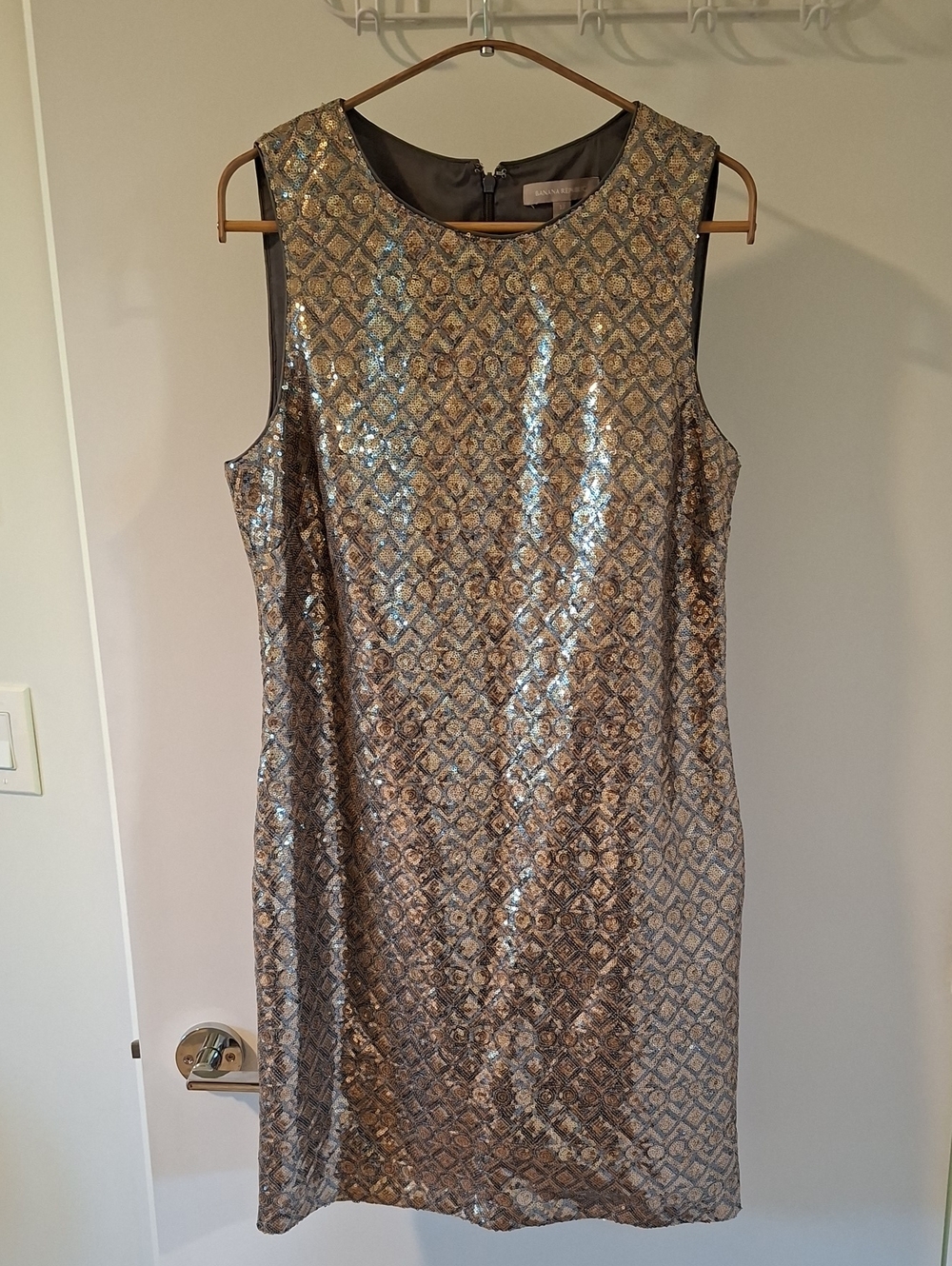 Banana Republic Silver & Gold Sequin Geo Print Mini Shift Dress (Size US 12)